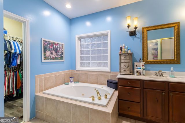 3015 Hideaway Hills Lane SW, Powder Springs, GA 30127