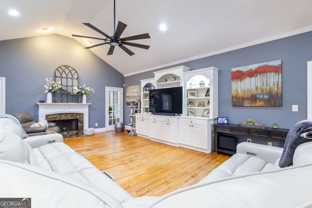 3015 Hideaway Hills Lane SW, Powder Springs, GA 30127