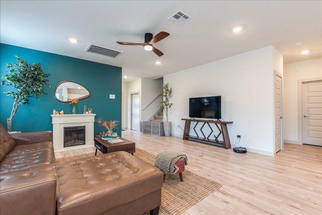 125 Cupreata LN, Leander, TX 78641