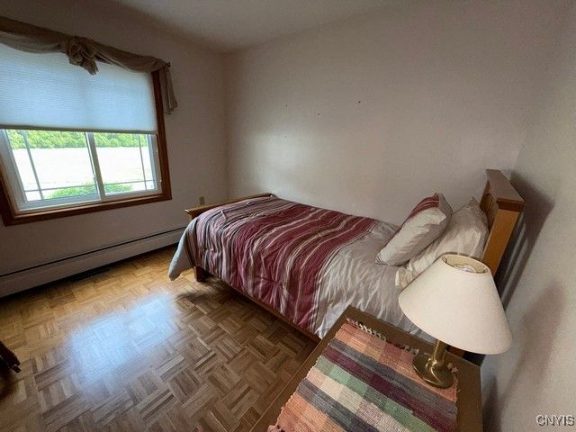 4050 Elmcrest Road, Salina, NY 13090