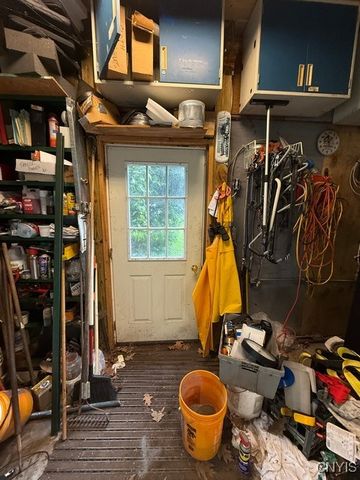4050 Elmcrest Road, Salina, NY 13090