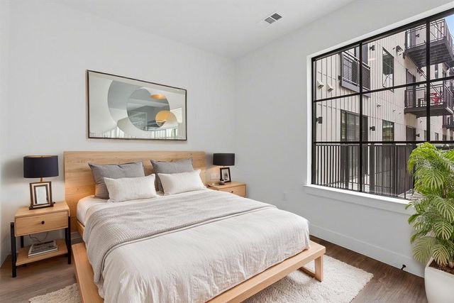 4315 S Congress Ave 202, Austin, TX 78745