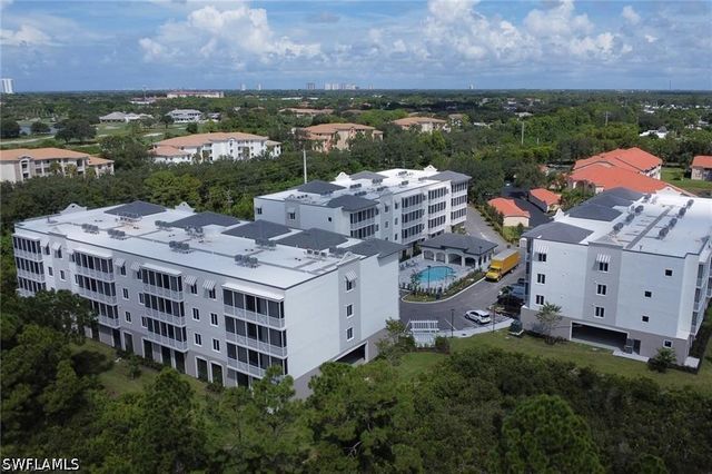 26600 Rosewood Pointe DR 303, Bonita Springs, FL 34135