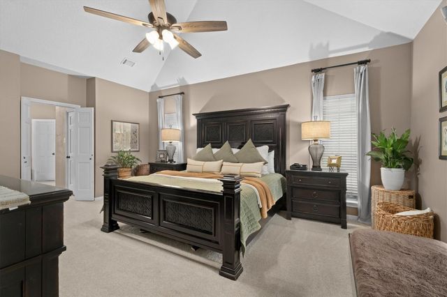 23 Tanager Trail, The Woodlands, TX 77381