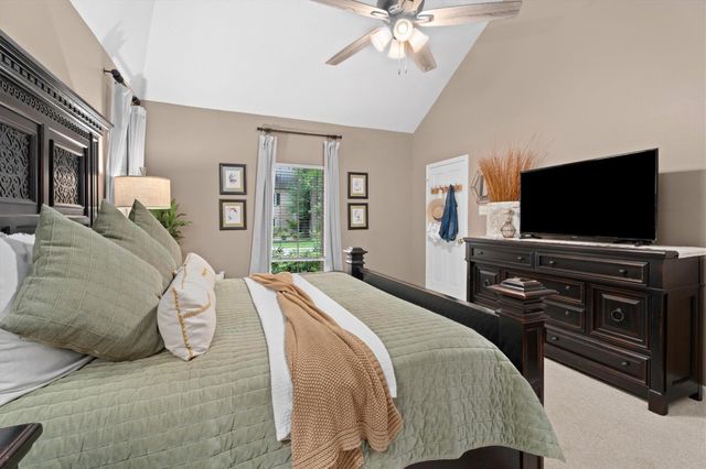 23 Tanager Trail, The Woodlands, TX 77381