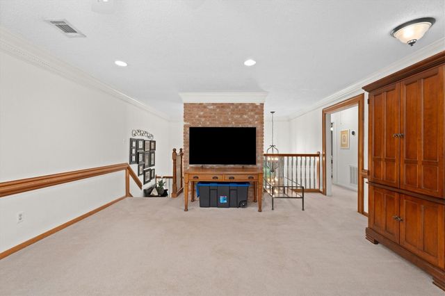 23 Tanager Trail, The Woodlands, TX 77381