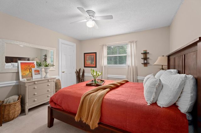 23 Tanager Trail, The Woodlands, TX 77381