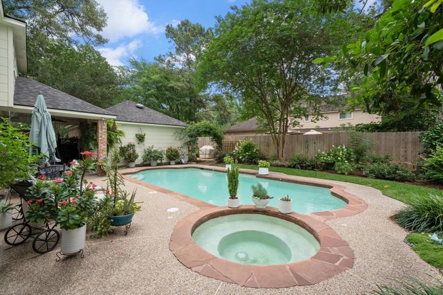23 Tanager Trail, The Woodlands, TX 77381