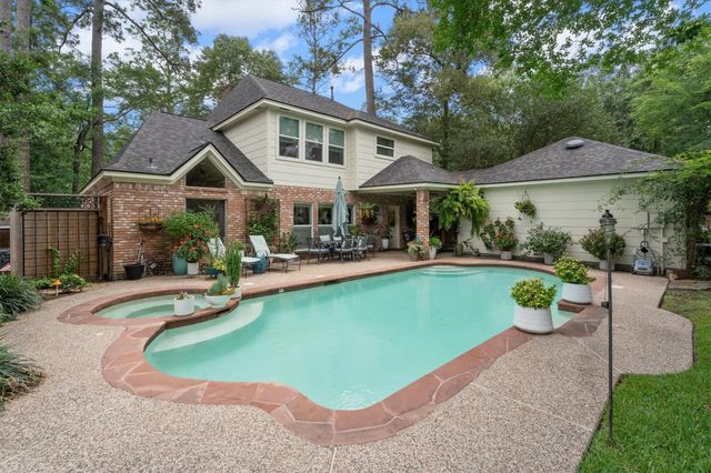 23 Tanager Trail, The Woodlands, TX 77381