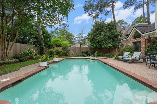 23 Tanager Trail, The Woodlands, TX 77381