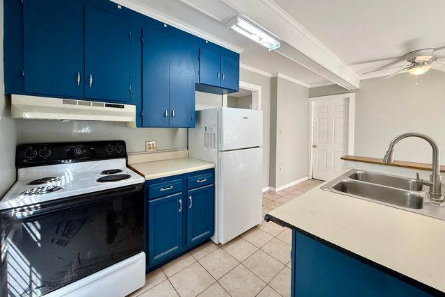 1618 Pinecrest Road B, Charleston, SC 29407