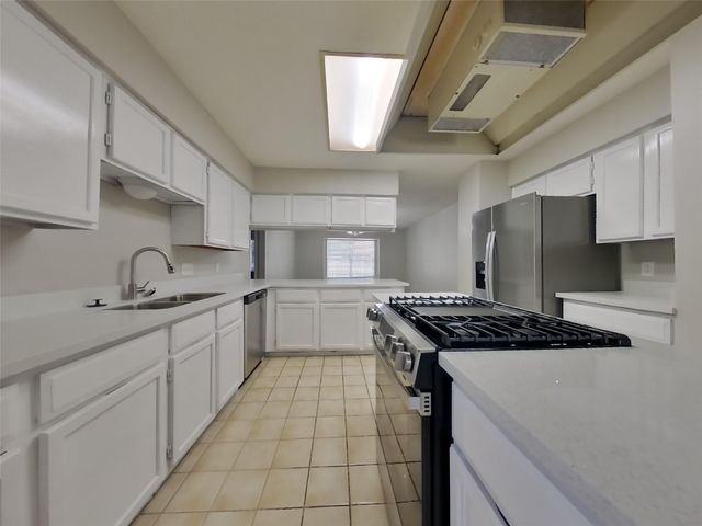 17226 Modbury Street, Spring, TX 77379