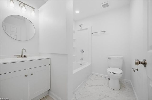 240 Driftwood RD, Virginia Beach, VA 23452