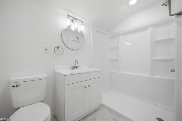 240 Driftwood RD, Virginia Beach, VA 23452