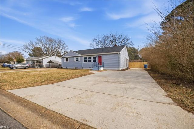 240 Driftwood RD, Virginia Beach, VA 23452