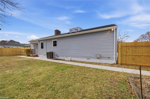 240 Driftwood RD, Virginia Beach, VA 23452