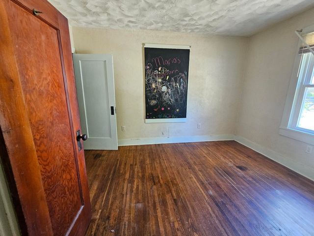 503 S West Street, Mt Vernon, MO 65712