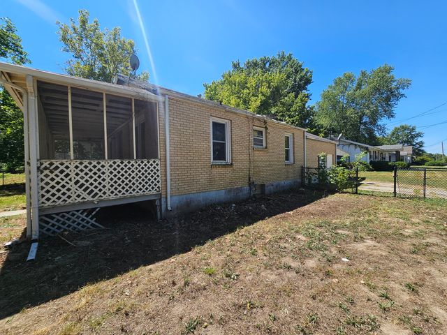 503 S West Street, Mt Vernon, MO 65712