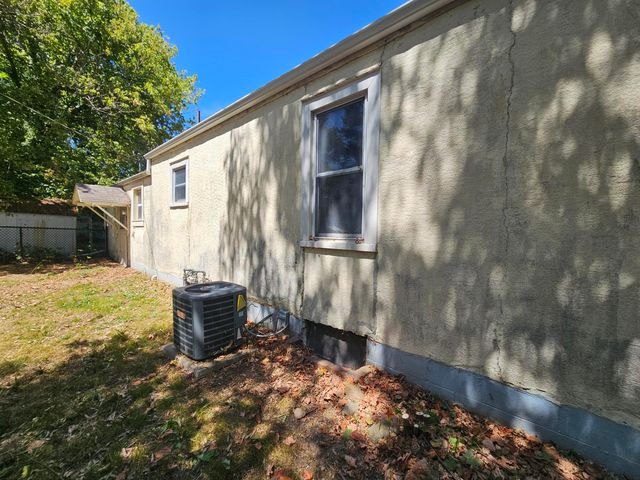 503 S West Street, Mt Vernon, MO 65712