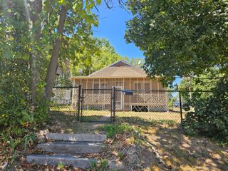 503 S West Street, Mt Vernon, MO 65712