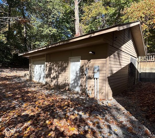 1457 Spirea Court, North Vernon, IN 47265