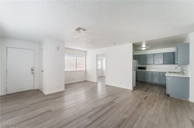 6982 Hopkins Drive D, Las Vegas, NV 89156