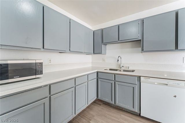 6982 Hopkins Drive D, Las Vegas, NV 89156