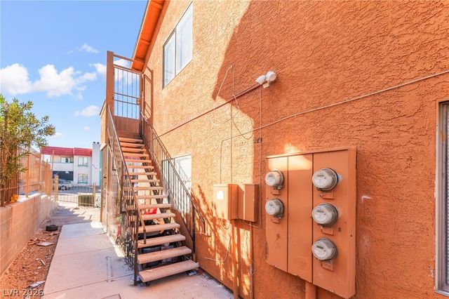 6982 Hopkins Drive D, Las Vegas, NV 89156