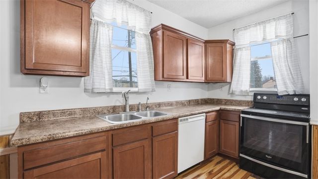 601 Mount Pleasant St, City Of Greensburg, PA 15601