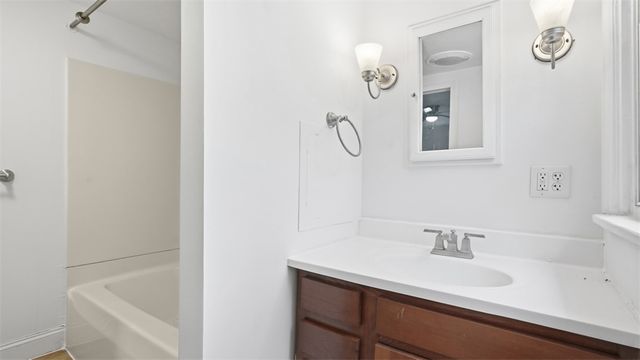 601 Mount Pleasant St, City Of Greensburg, PA 15601