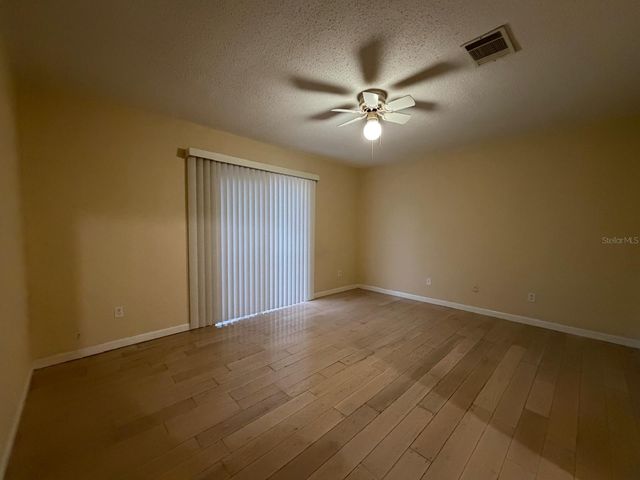 7501 GALLINETA COURT, Tampa, FL 33615