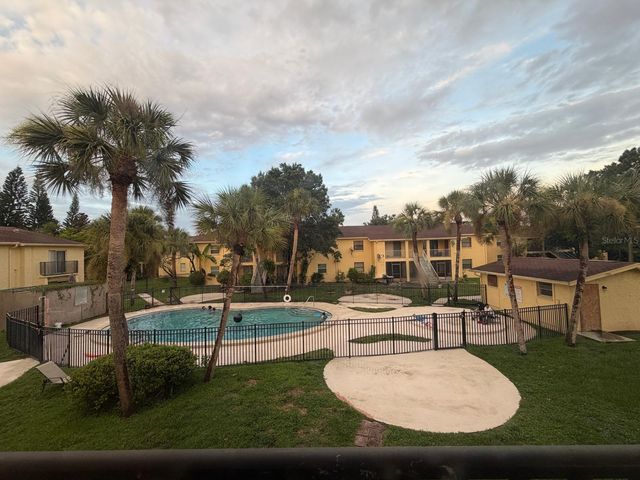 7501 GALLINETA COURT, Tampa, FL 33615