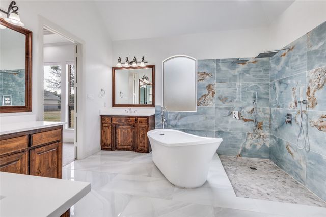 10009 Allen Mill Court, Fort Worth, TX 76135