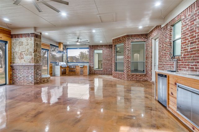 10009 Allen Mill Court, Fort Worth, TX 76135