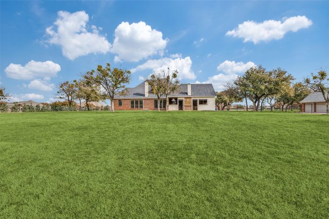 10009 Allen Mill Court, Fort Worth, TX 76135