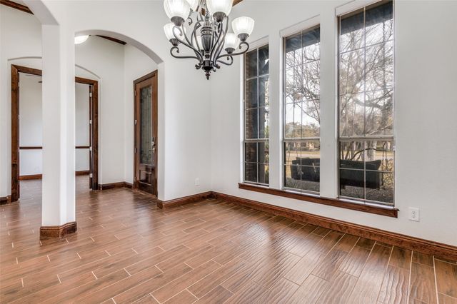 10009 Allen Mill Court, Fort Worth, TX 76135