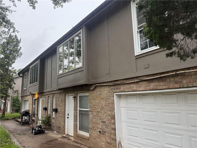 3906 E 123 Terrace, Grandview, MO 64030