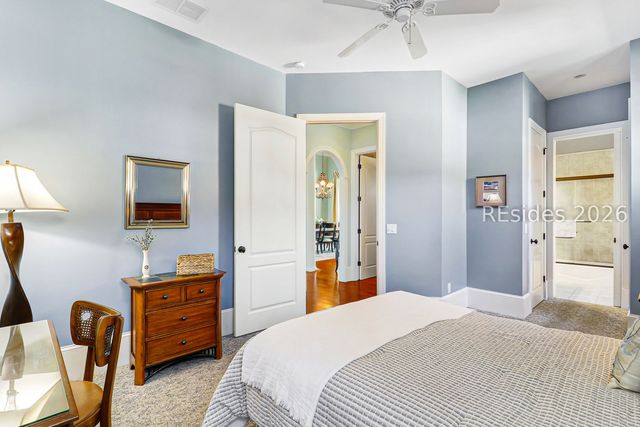 10 Bayley Point Ln, Hilton Head Island, SC 29926