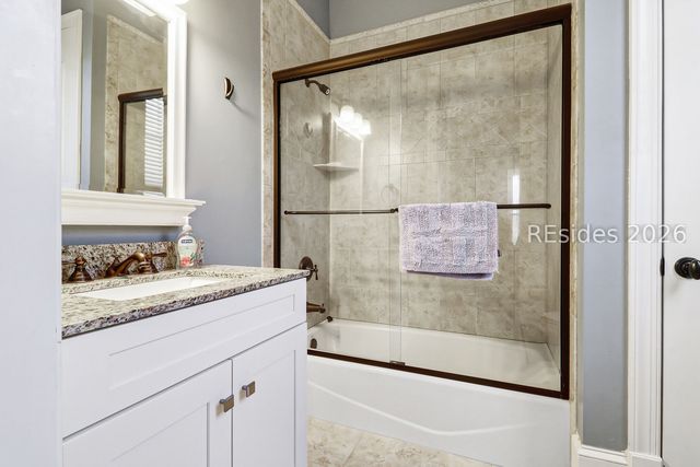 10 Bayley Point Ln, Hilton Head Island, SC 29926