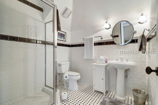 10 Bayley Point Ln, Hilton Head Island, SC 29926