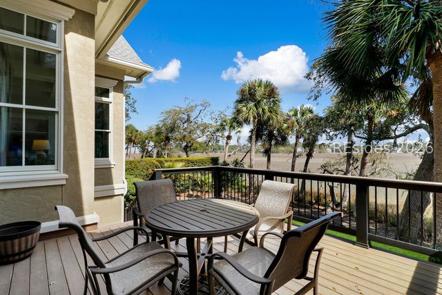 10 Bayley Point Ln, Hilton Head Island, SC 29926