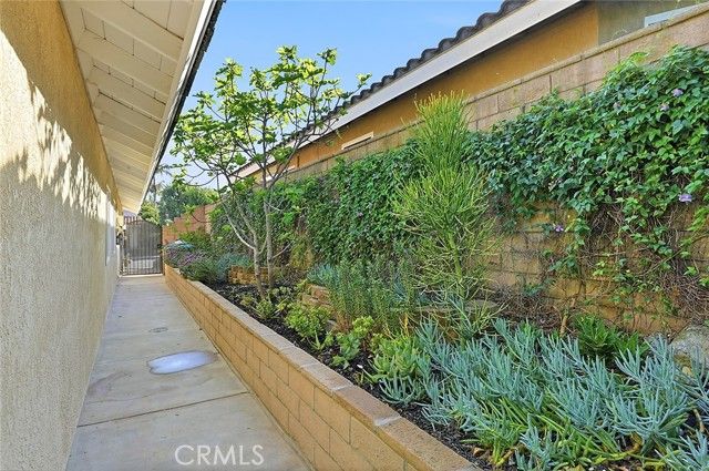 17866 Via La Cresta, Chino Hills, CA 91709