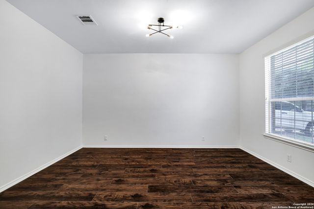 13738 Riverbank Pass, Helotes, TX 78023