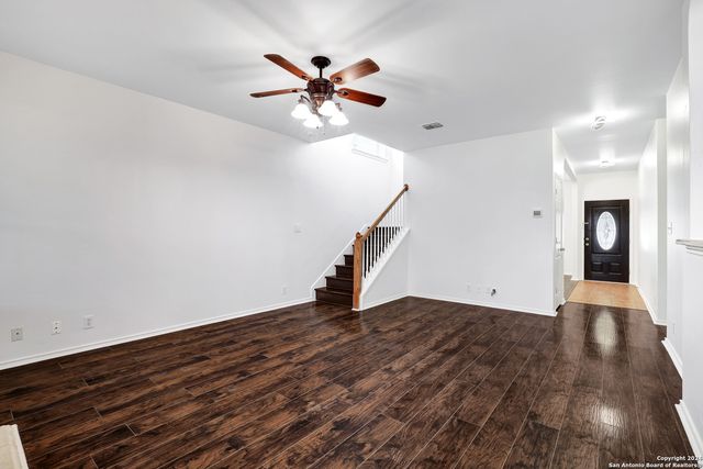 13738 Riverbank Pass, Helotes, TX 78023