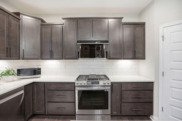 254 Harness Way, Delaware, OH 43015