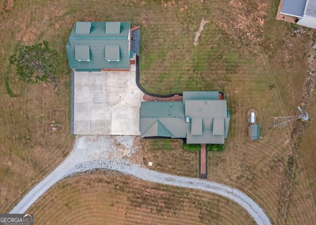 375 Luther Bailey Road, Senoia, GA 30276