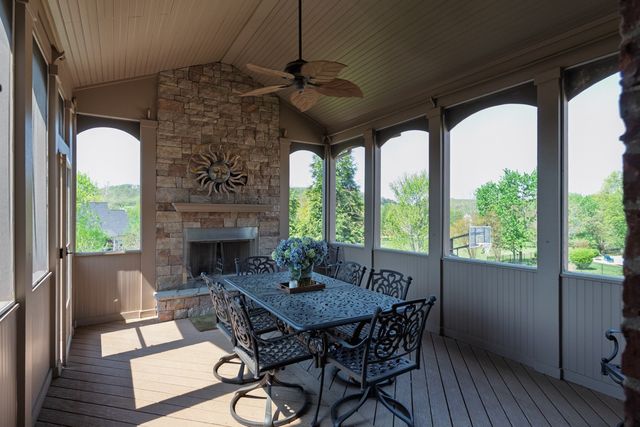 1833 Bronwyn Ct, Brentwood, TN 37027