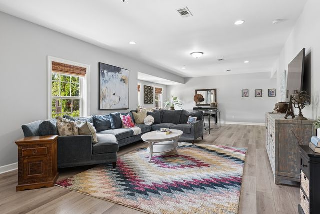 1833 Bronwyn Ct, Brentwood, TN 37027