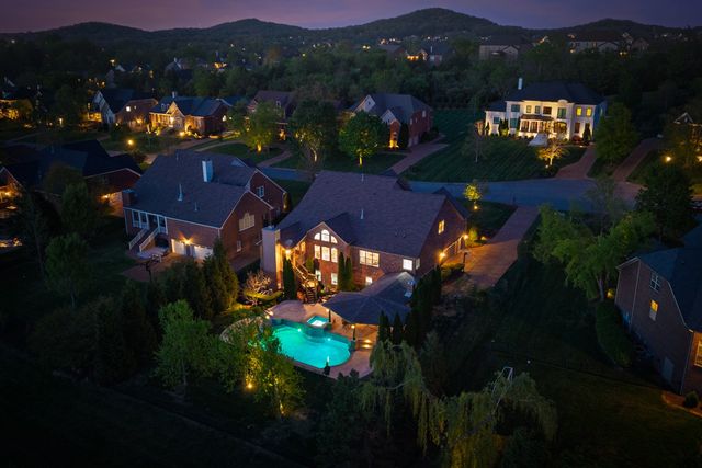 1833 Bronwyn Ct, Brentwood, TN 37027
