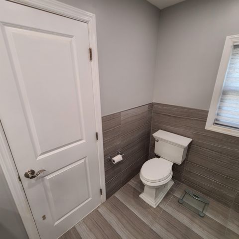 7803 5TH AVE, North Bergen, NJ 07047